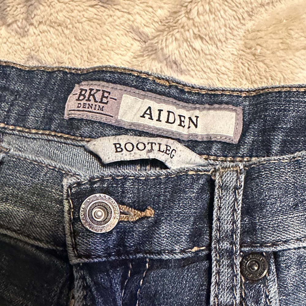 BKE Men's Dark Blue Bootcut Jeans - Picture 3 of 10